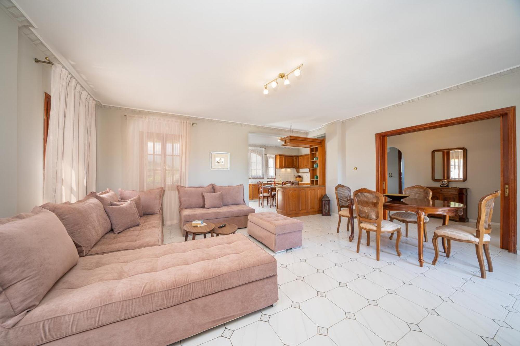 Mary'S Studios & Apartment Sami  Bilik gambar
